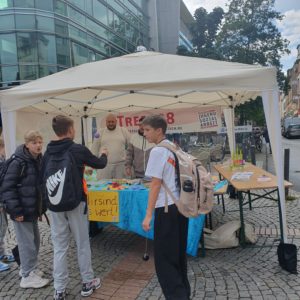 Jugendliche Besucher beim Power am Tower